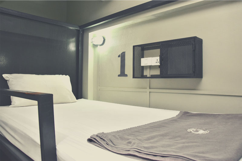 Mad Monkey Bangkok Rooms Standard 4 Bed Private Dorm